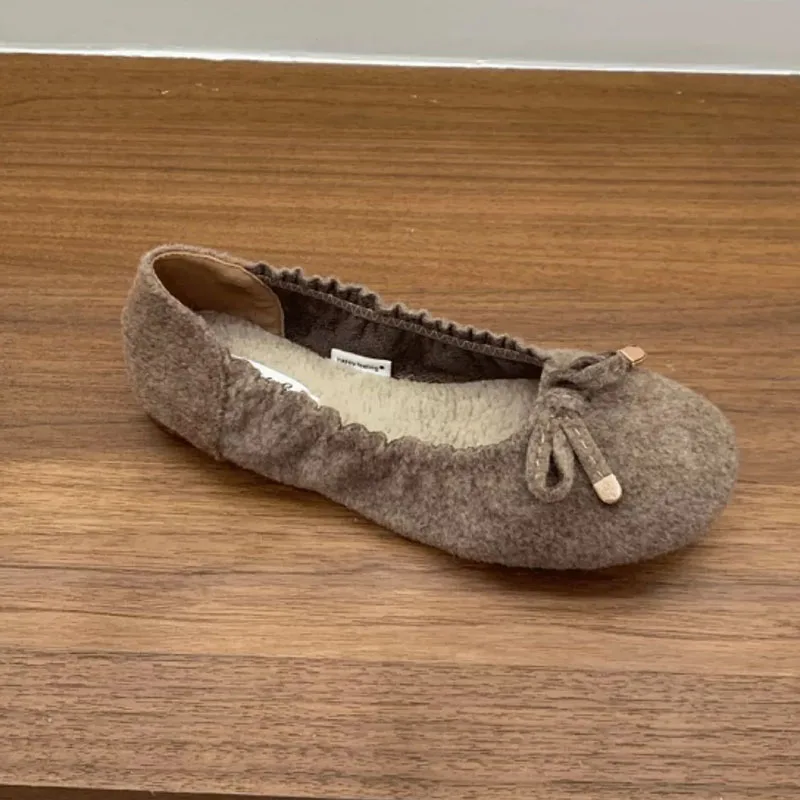 Neue Winter-Herbst-Ballerinas mit Fell, warme, weiche, modische Damenschuhe mit runder Spitze, Schmetterlingsknoten, Damen-Ballerinas mit Plüschfutter – Detail 4