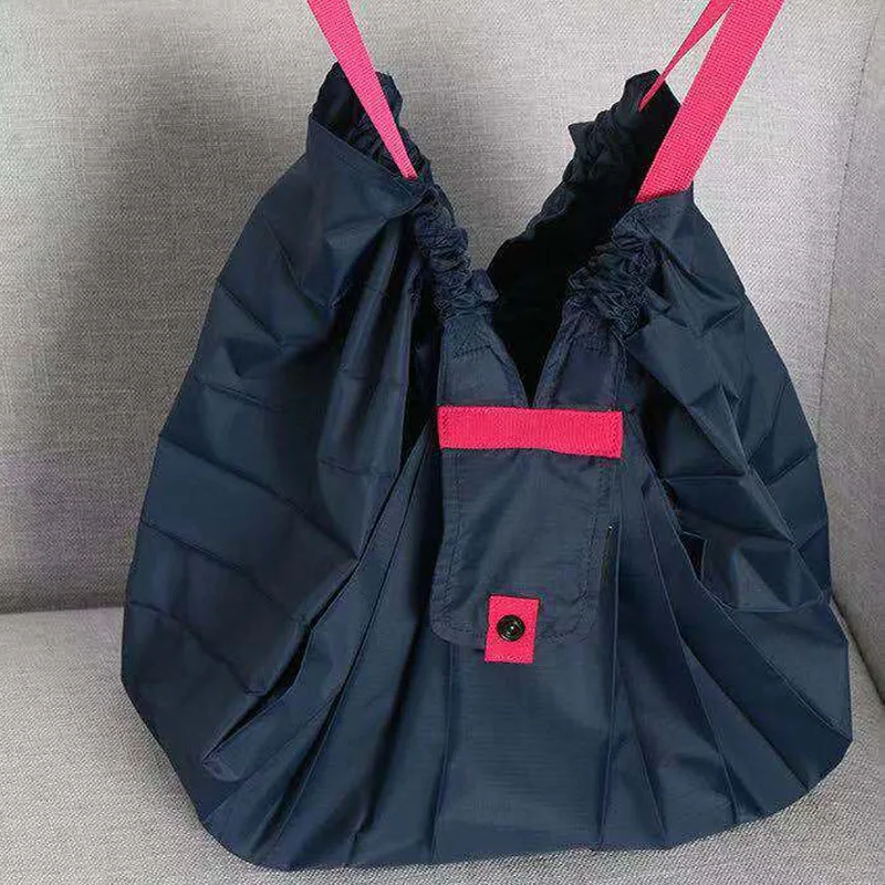 Large Capacity Travel Bag Nylon Material Foldable Eco-friendly Handbag Storage Bag for Clothes Lightweight Stacked Design