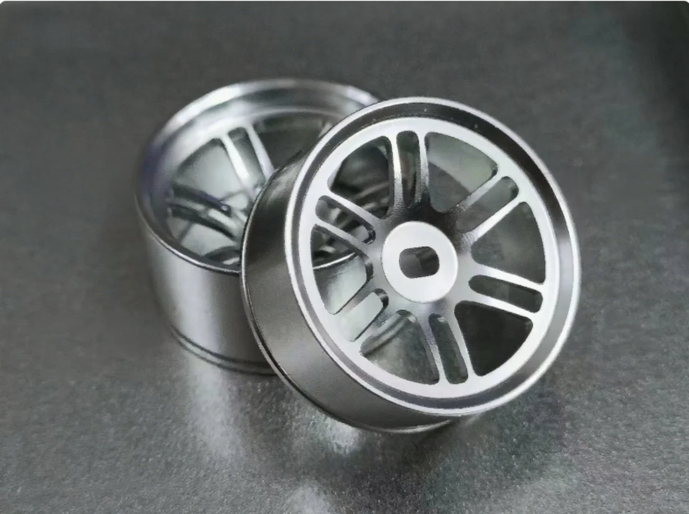 

FATJAY Metal Wheel Hubs for Kyosho MINI - Q/HGD1/MINI - Z/DRZ/K969/MK3/Wushuang/DWX Mini Cars
