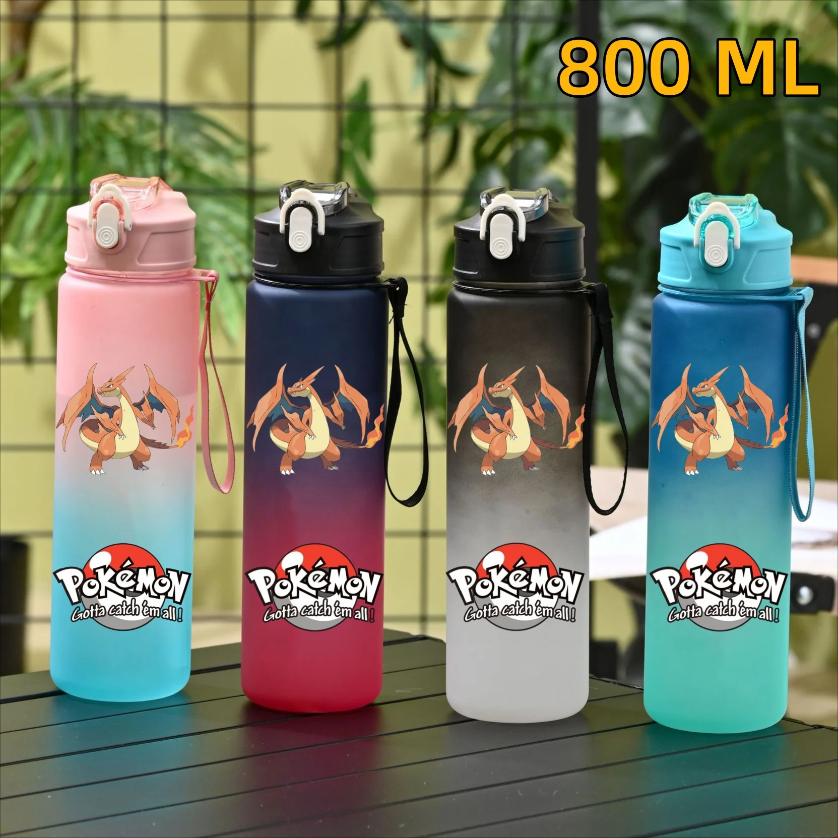 800 ml Pokemon Pikachu Sport-Wasserflasche mit Strohhalm, auslaufsicheres Trinkgeschirr, tragbarer Charizard-Wasserbecher aus Kunststoff, Fitness-Krug, Geschenk