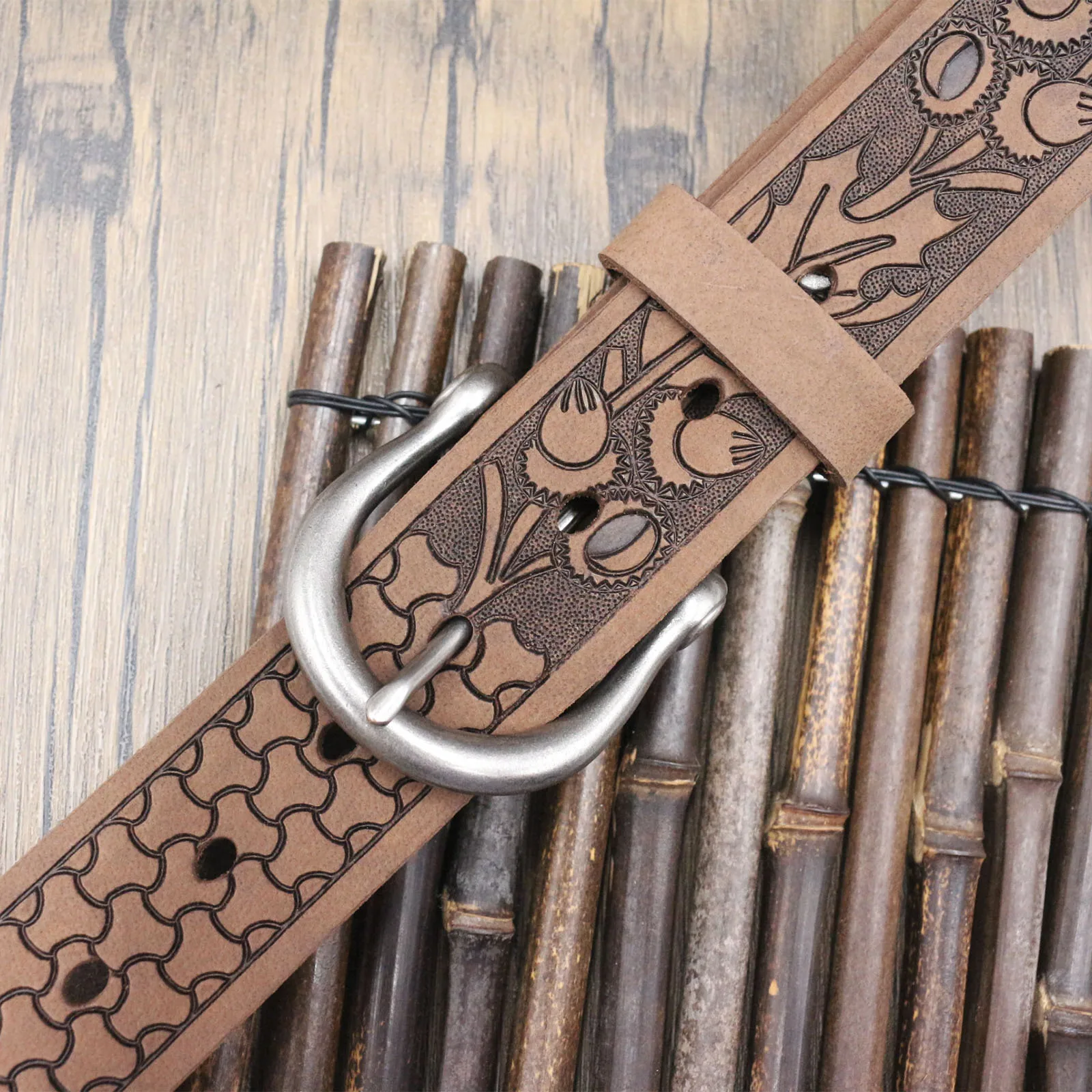 Retro Cowboy Style Men Leather Belt, Full Grain Cowhide Oak Leaf Acorn Embossed Strap, Horseshoe Metal Pin Buckle Leather Belt
