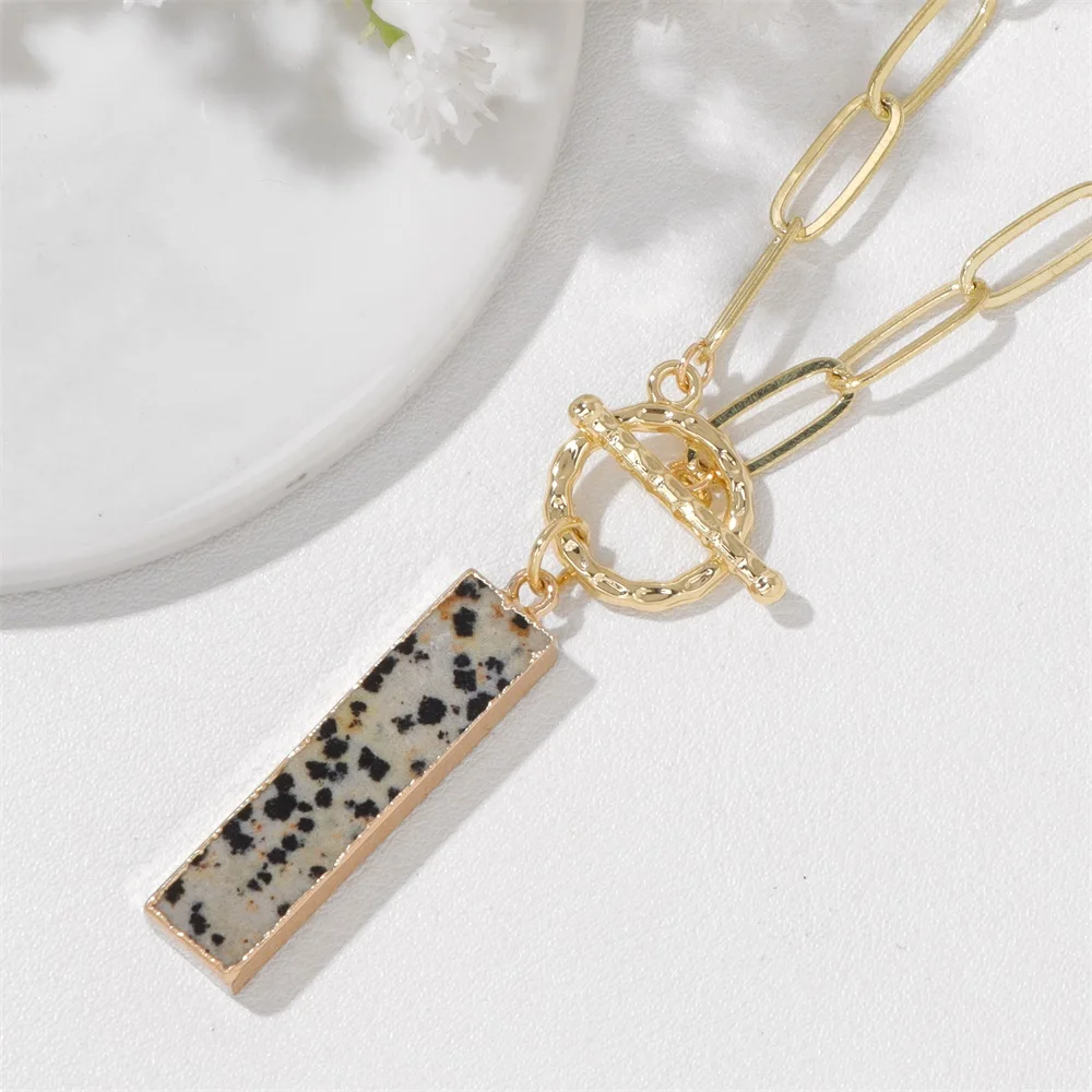 New Style Rectangular Pillar Shape Dalmation Pendant Necklace Gold Color Paper Clip Chain Neckalce Women Girl Party Jewelry Gift