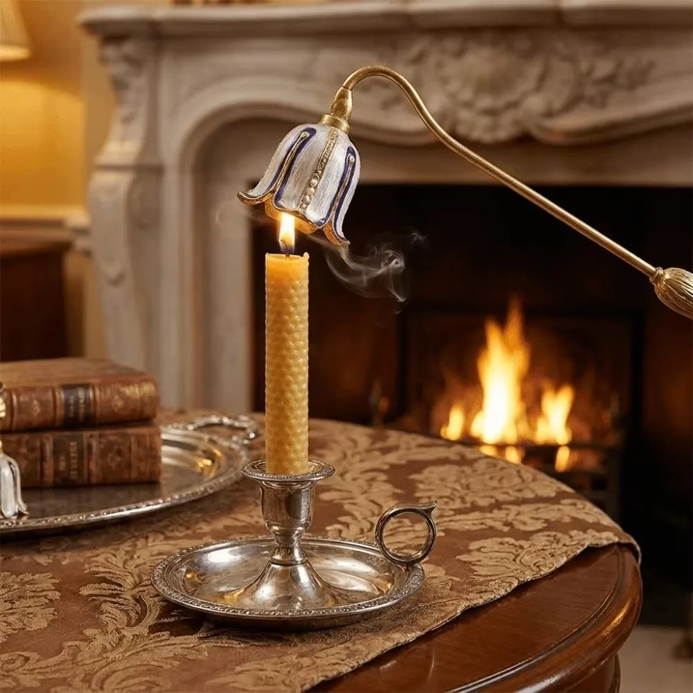 Exquisite Long Handle Candle Snuffer Vintage Style Metal Wick Snuffer Exquisite Design Flower Candle Snuffer Living Room Decor