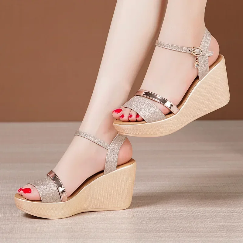 Small Plus 32 33-43 Bling Street Style Platform Wedges Shoes Summer 2025 Elegant Beach High Heels Sandals for Women Office