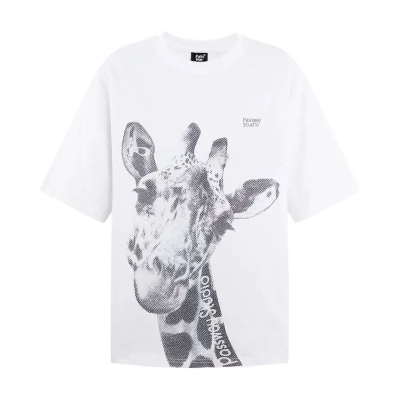 Short Sleeve T-shirts for Women and Men Crooked Giraffe Pattern T Shirt Fashion Casual Oversized Tops Summer Trend Thin Tshhirt