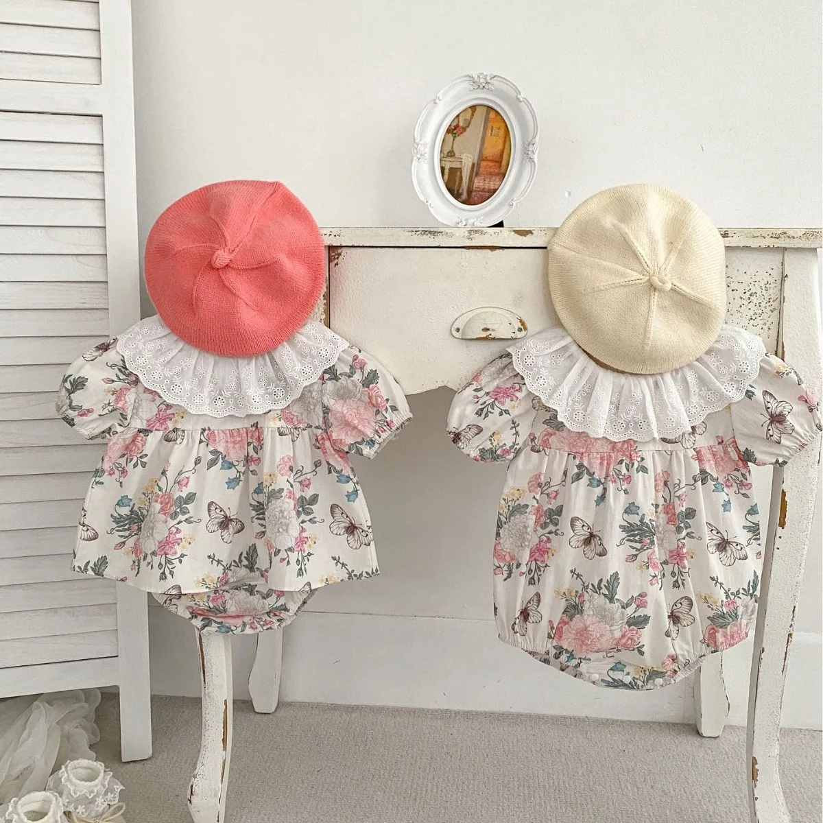 2025 Baby Summer Sweet Floral Romper Girl Baby Lace Collar Short Sleeve Fart Jacket Girl Sister Set