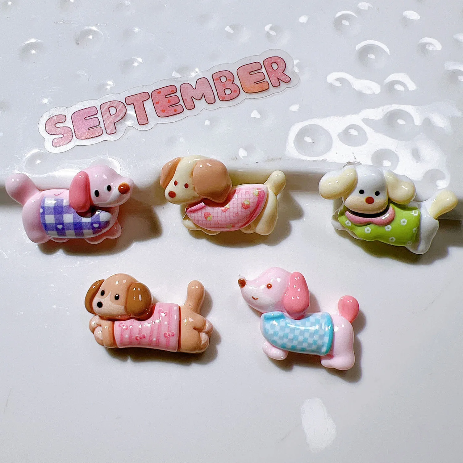 10 Pcs New Lovely Various Cartoon Colorful Puppies Resin Scrapbook Diy Jewellery Hairpin Accessories Decorate