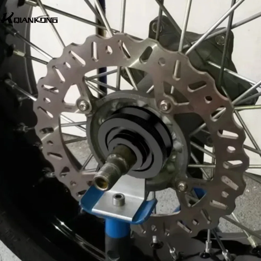 

For BMW R1200GS R1250GS R 1200 1250 GS R1250GS ADVENTURE Motorcycle Accessories Rear Wheel Balancer Adapter Tool R1200 R1250 GS