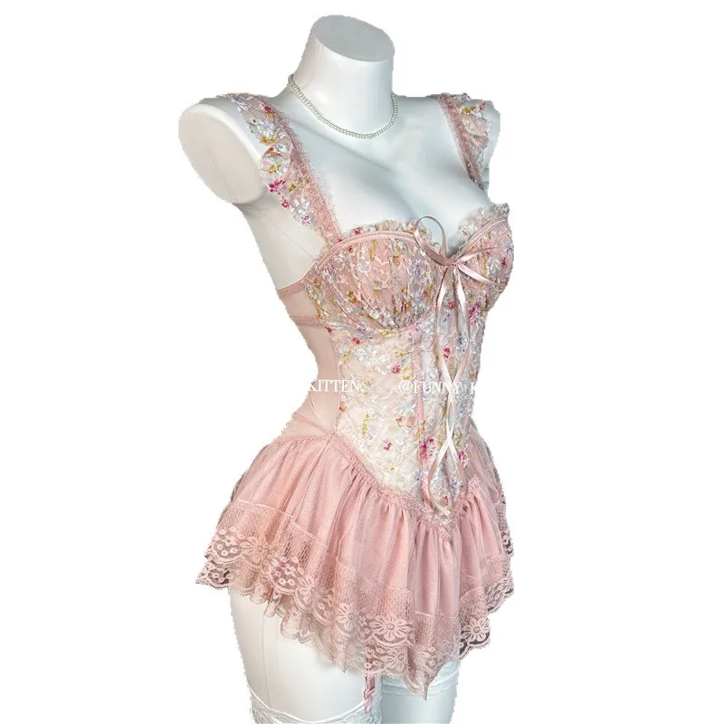 Ode To Spring Fog, Pure Lace Floral Suspender Pajamas Women's Chest Pads Gathering Skinny Pajamas Comfortable Breathable Skirt