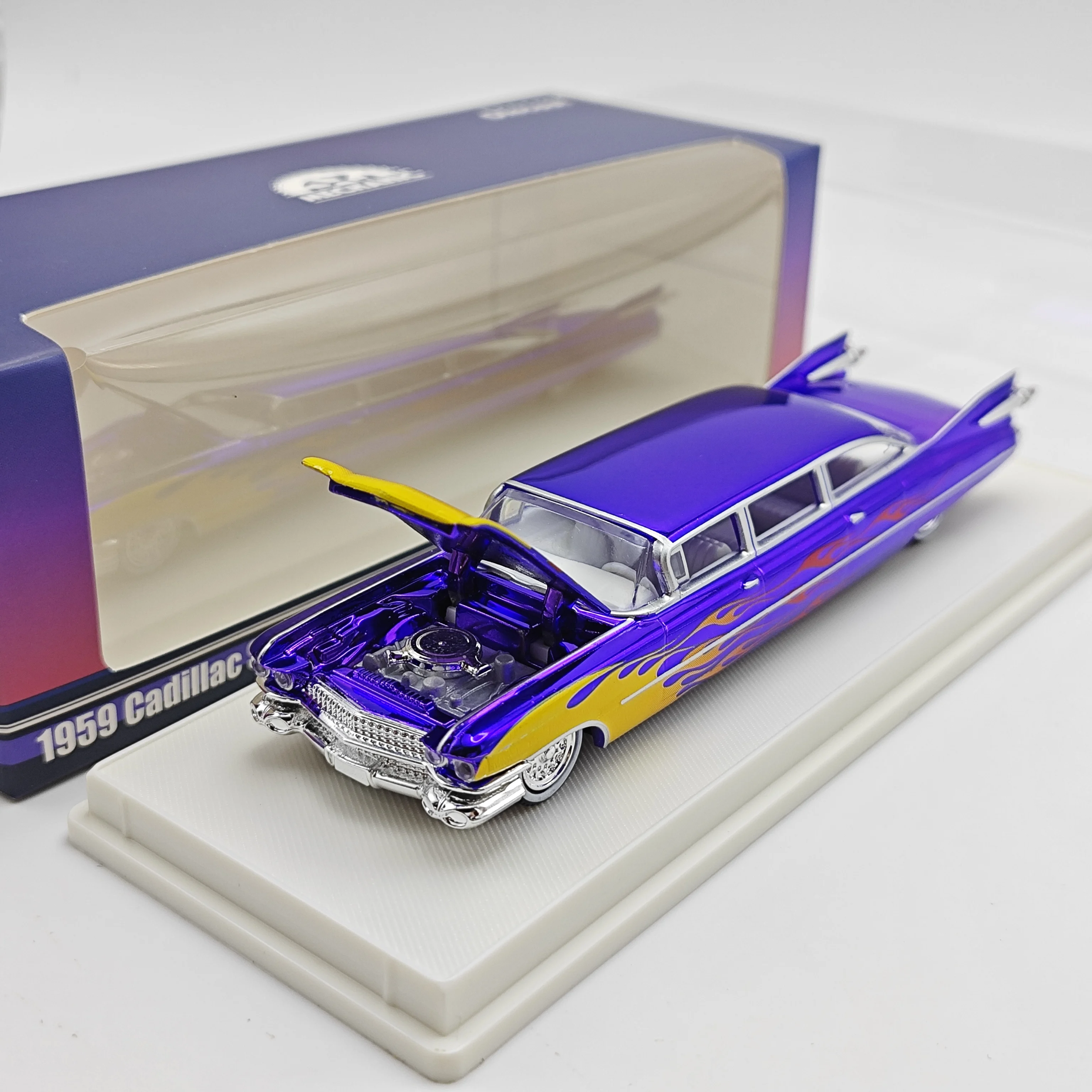 

Mechanic 1:64 Extended Version Rocket 1959 Alloy Car Model