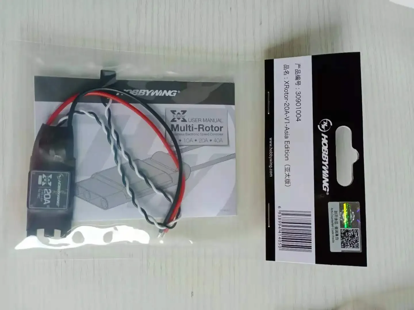 

Бесщеточный регулятор скорости Hobbywing XRotor 20A OPTO 3-4S 14G для радиоуправляемых мультикоптеров XA