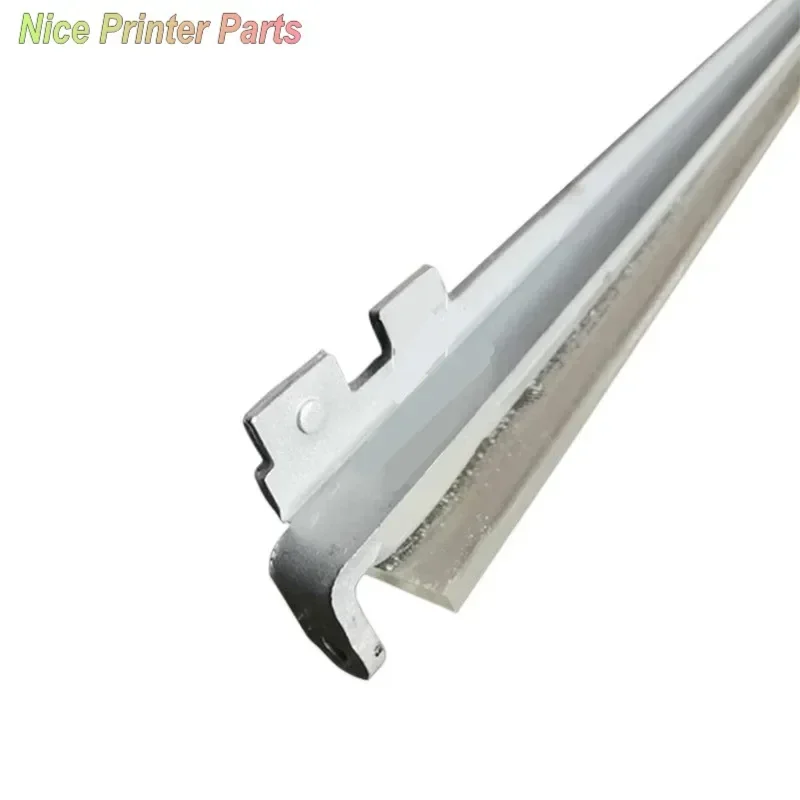 

Transfer Belt Cleaning Blade for HP CM6040 6040 CM6030 CP6015 CP5525 5525 CP5225 M775 M750 CE979A CE516A CB463A Printer Part