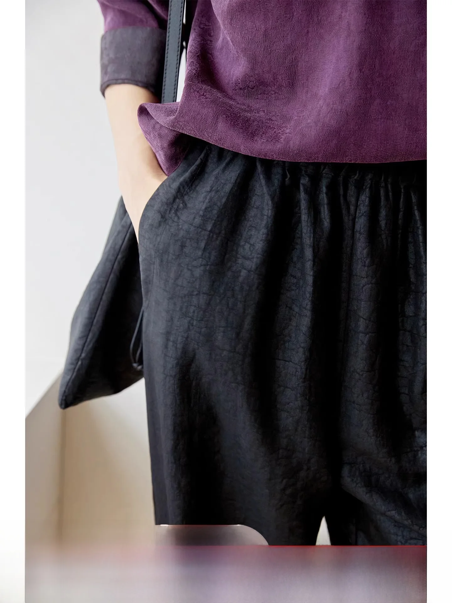 

Limited Time New Arrival: Inherently Rare Tortoise Cra Patterned Silk Cloud antung Wide Leg Pants Artistic Commute Sle