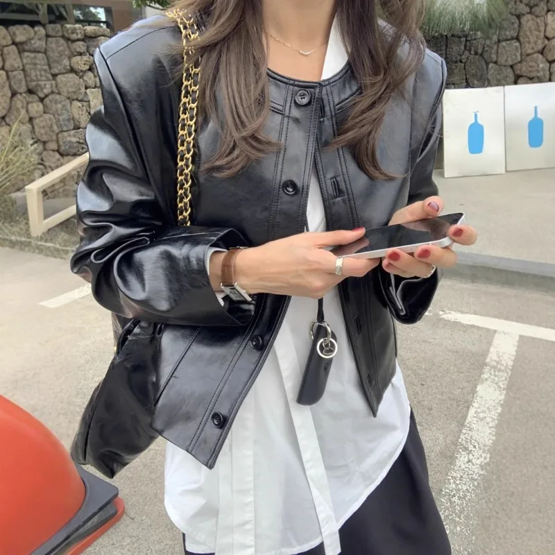 

Fashion Autumn Brown Leather Jacket Round Neck Long Sleeves Single Breasted Designs Jacket Women's Black PU Leather Spliced Coat