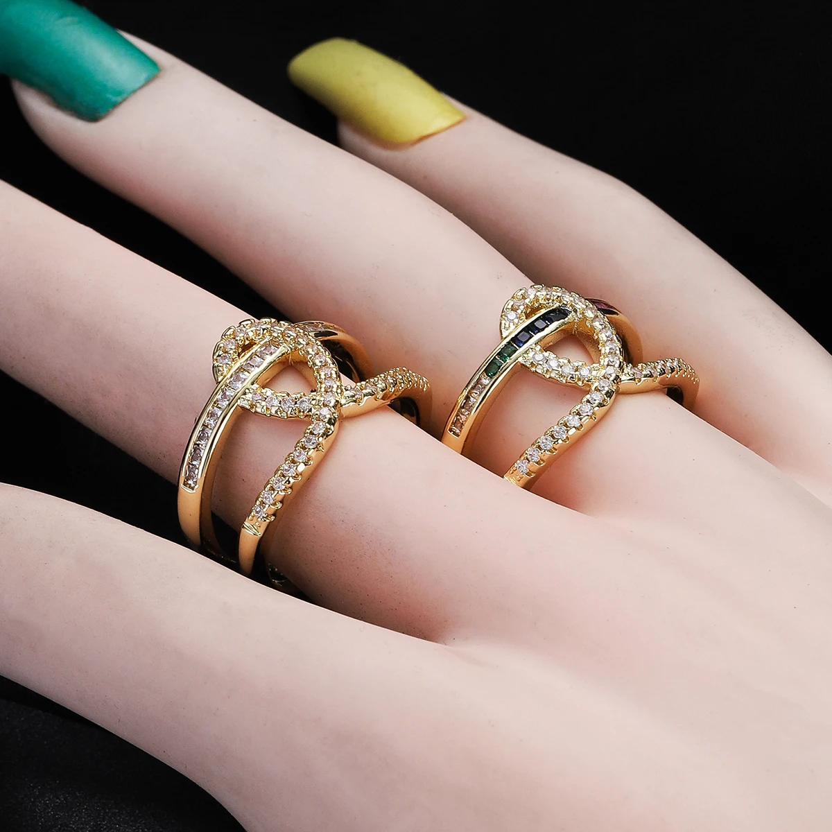 Gold Color Smooth Hollow Geometric Ring for Women Open Multicolor Zircon Crystal Wedding Party Finger Jewelry Gift Trend