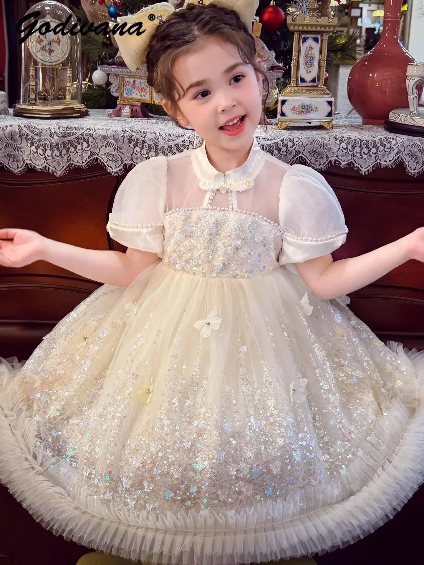 Sweet Baby Girls Summer 2026 New Princess Dress Childrens New Chinese Sequin Mesh Pearls Puff Sleeve Birthday Party Ball Gown
