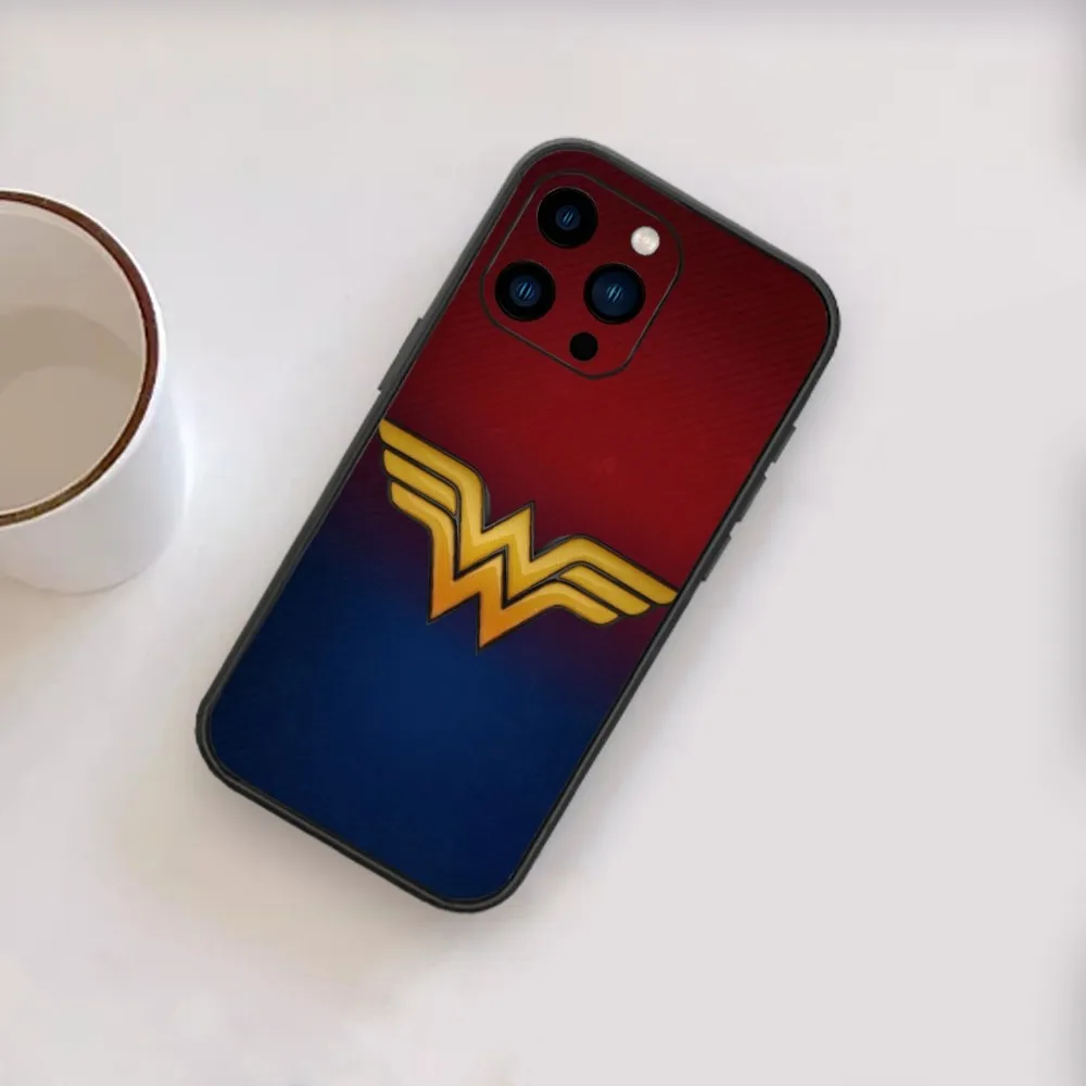 Beast Kingdom Wonder Woman Logo Hero Phone Case For iPhone 13 14 15 11 12 X XS Mini Pro Max Black Cover