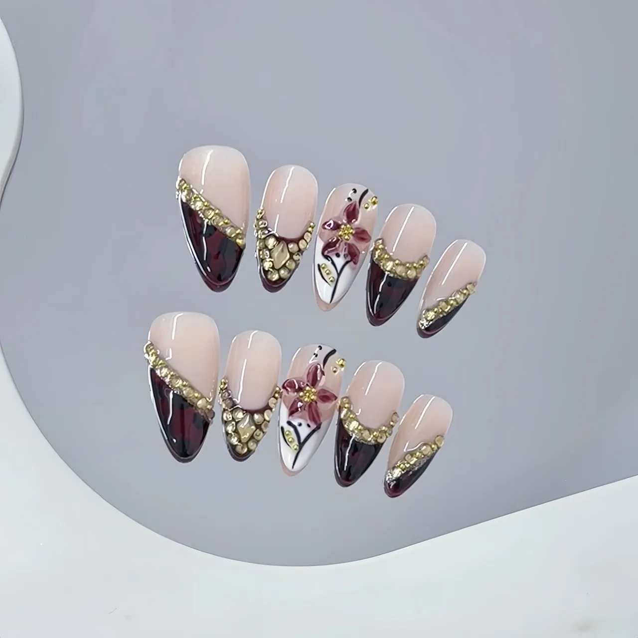 10 pièces à la main amande presse sur ongles imprimé léopard français strass 3D sculpture fleur conception douce Cool faux ongles portable ongles