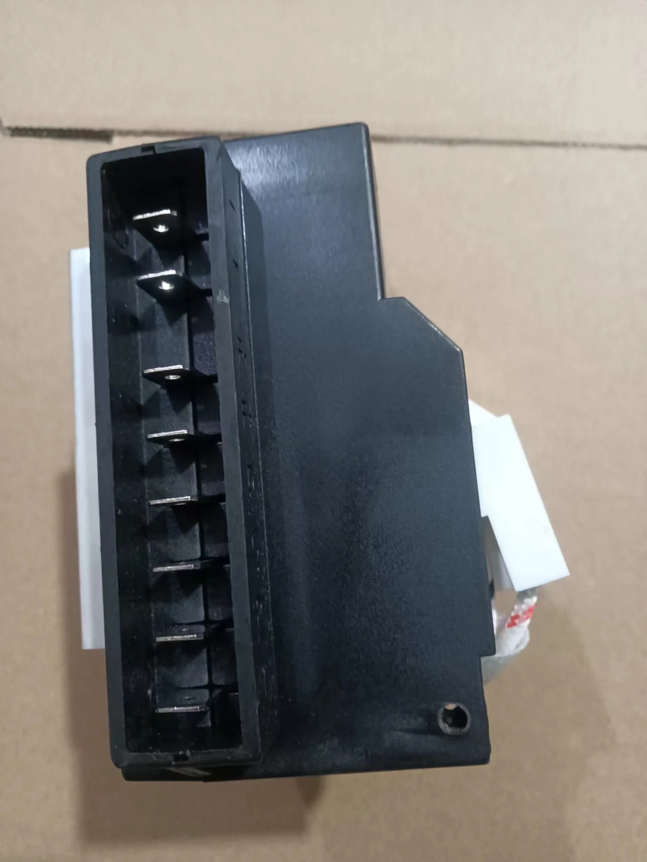 LG SYS09220211 C25B (BSA025LCVV) ثلاجة السيارة وحدة تشغيل ضاغط متغير التردد 12