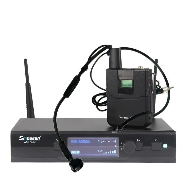 The Professional Digital Pilot-frequency Live Vocals 100 Meters Transmission Dynamic Wireless Microphone