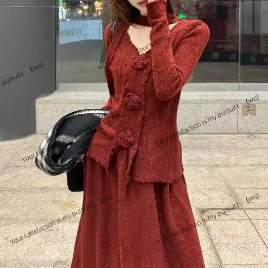 

Age reduction temperament Autumn wear flower knitted sweater Small skirt Red two-piece set