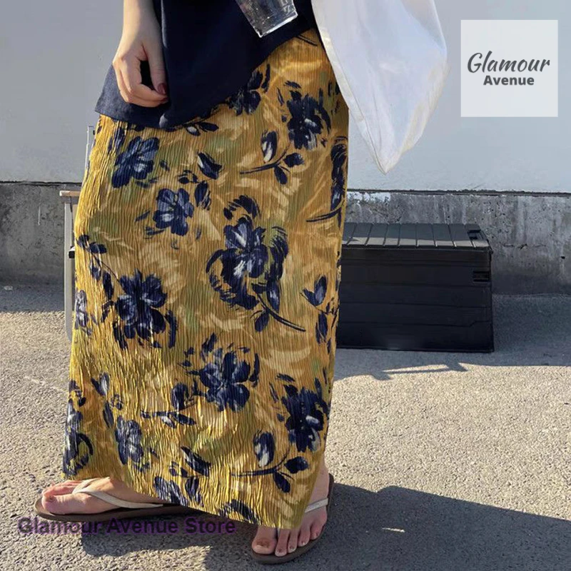 Korean style yellow pleated printed skirt women's summer new fashion temperament loose and slim straight chiffon floral skirt