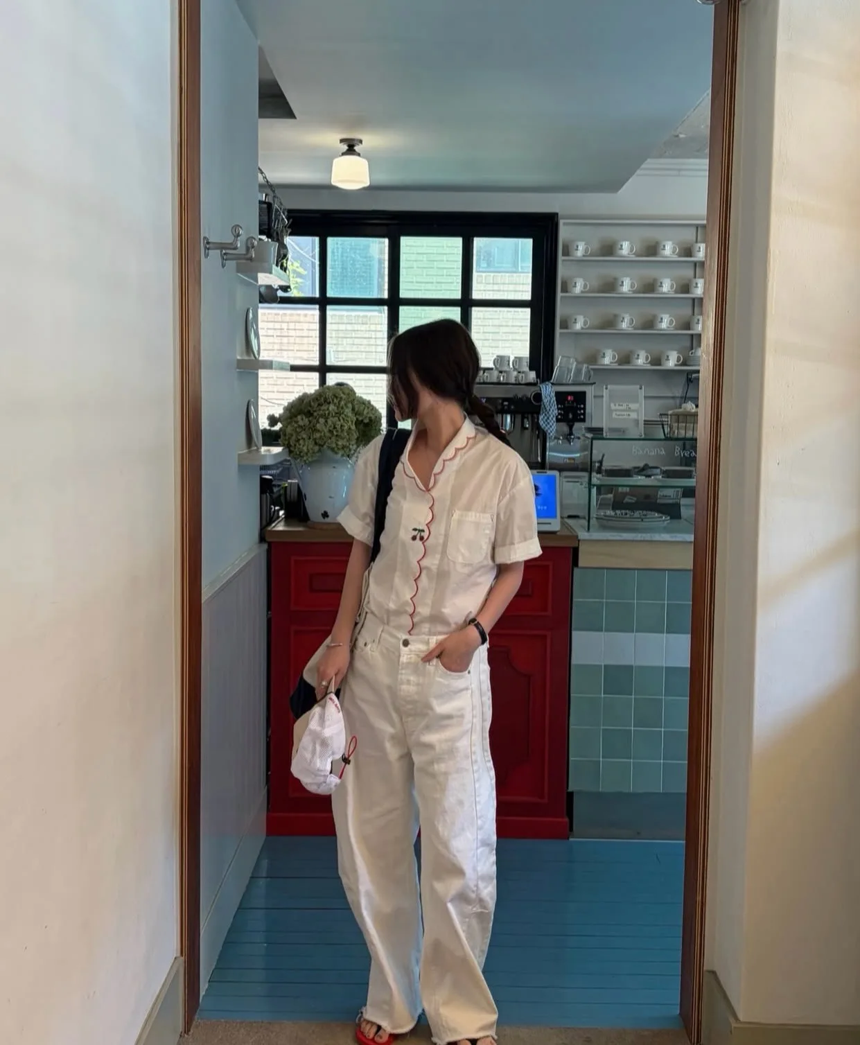 

Dongda Gate Women's Shirt Summer 2026 New Style Embroidered Cherry Wave Casual Loose Fit Breathable Short Sleeve