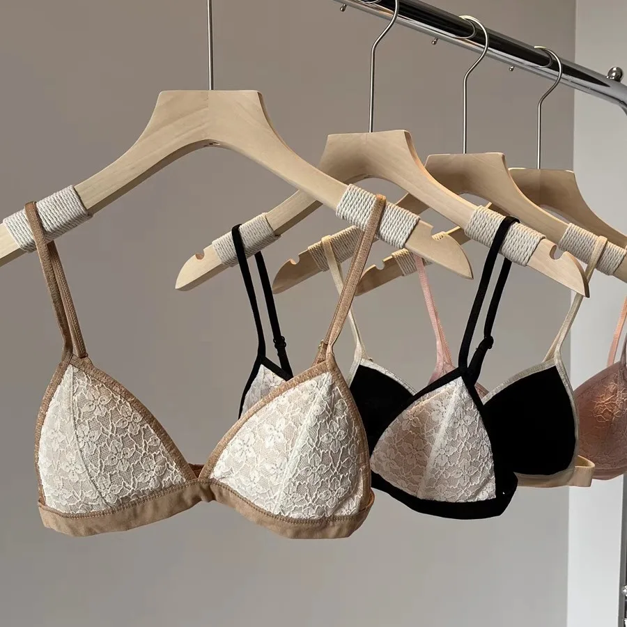 Small Chest French Triangle Cup Underwear Female Underwire Thin Bra Girl Beauty Back Bra Sexy New Style