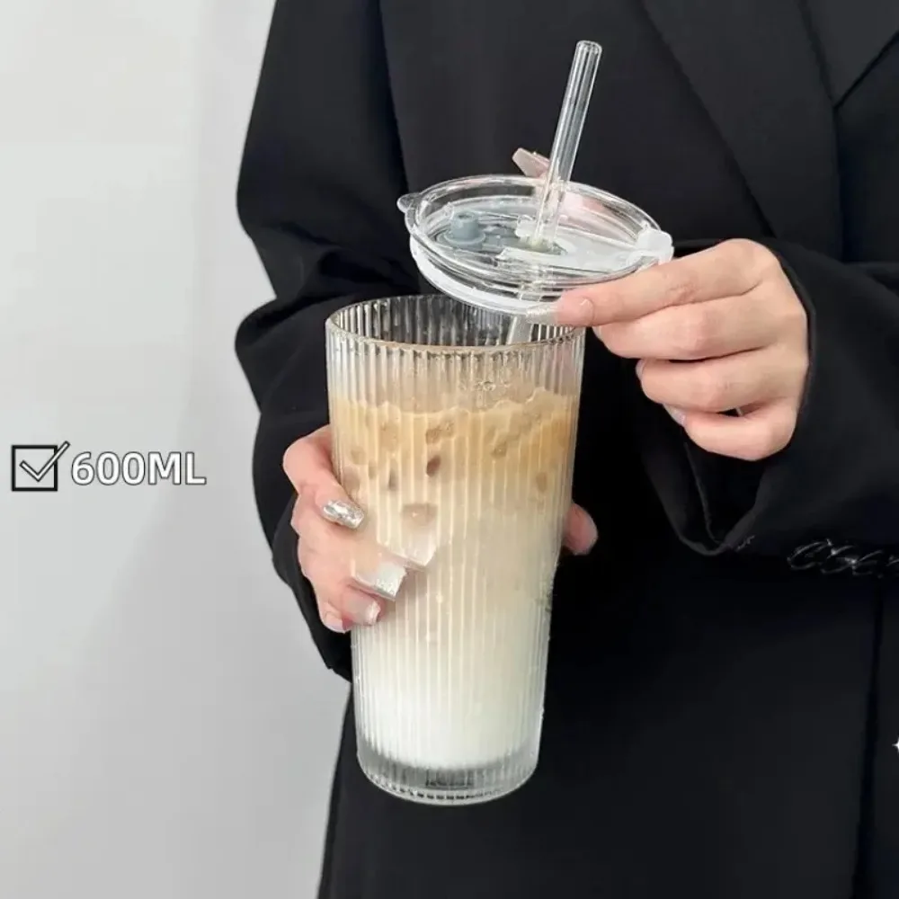 Striped Glass Mug 600ml with Lid and Straw