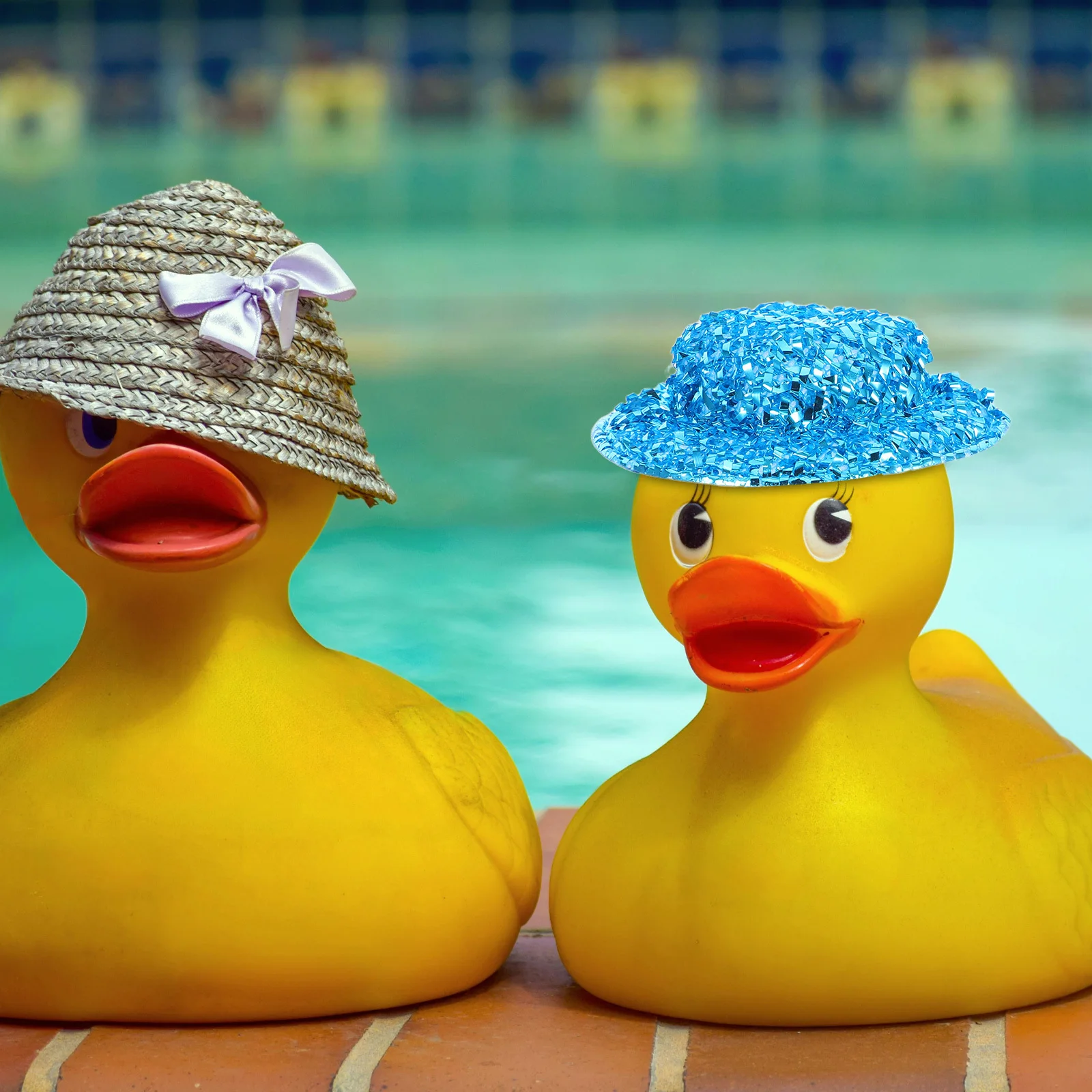 20 pezzi mini cappelli parasole anatra gialla copricapo estivo compatto per artigianato fai da te decorazione esterna per bambini cappello di peluche