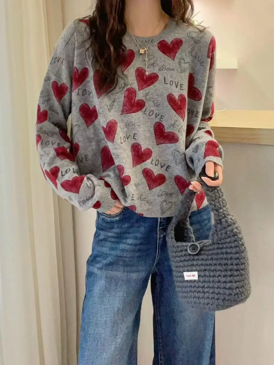 

Элегантный женский красивый свитер с круглым вырезом и принтом любви, свободный вязаный пуловер, осенне-зимний модный универсальный топ для женщин