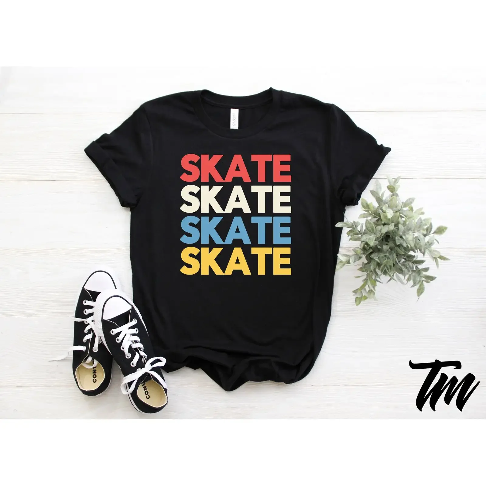 Camiseta Vintage con Estampado de Patinaje Colorido, Top Casual para Entusiastas del Roller Derby, Ropa de Diseñador con Efecto Lavado Vintage para Hombre