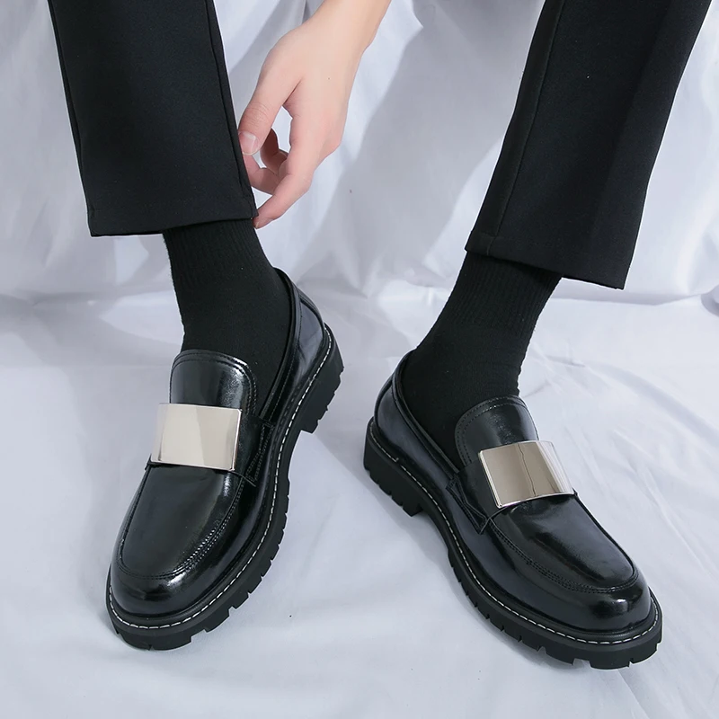Men Shoes Thick-soled Business Loafers Casual Comfortable Fashionable High-quality Metal Small Leather Shoes Gentleman Shoes Men