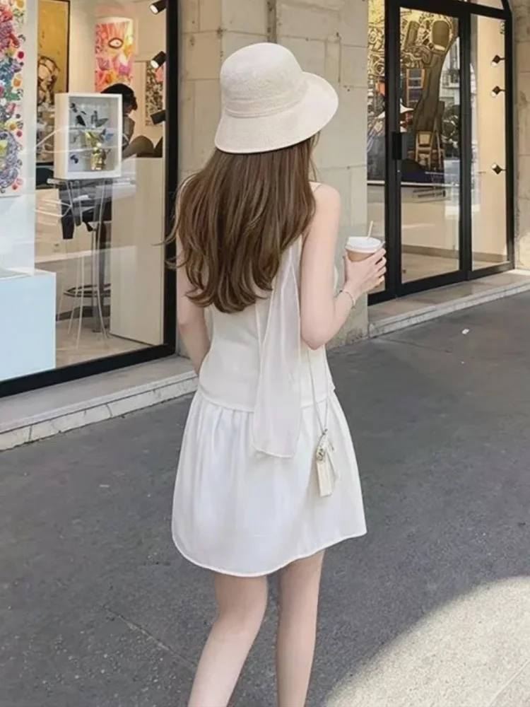 Elegant White Sleeveless Neck Hanging Vest Women's Simple Fairy Atmosphere Summer Casual Style Standard Fit No Brand Chinese ...