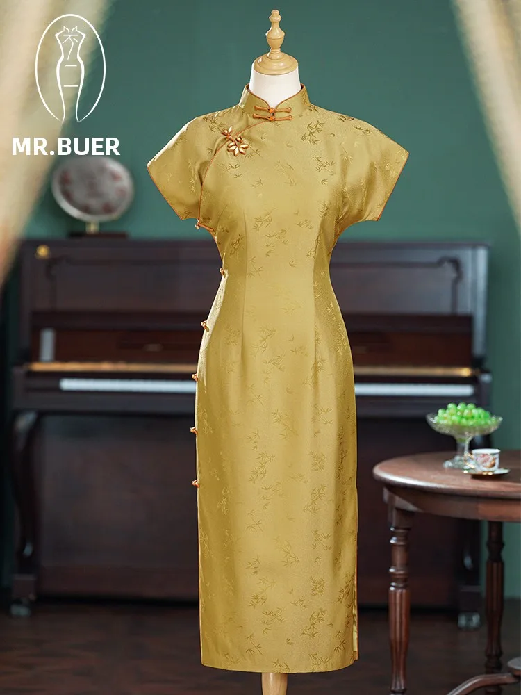 Robe de mariée élégante de style Qipao en soie jaune, nouvelle collection chinoise, en fibre de polyester respirante de haute qualité, à manches courtes