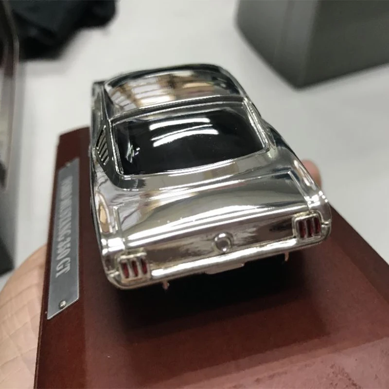 Diecast Original 1:43 Scale Ford Mustang 350 GT Simulation Alloy Model Static Display Collectible Souvenir Decoration Gift Toy