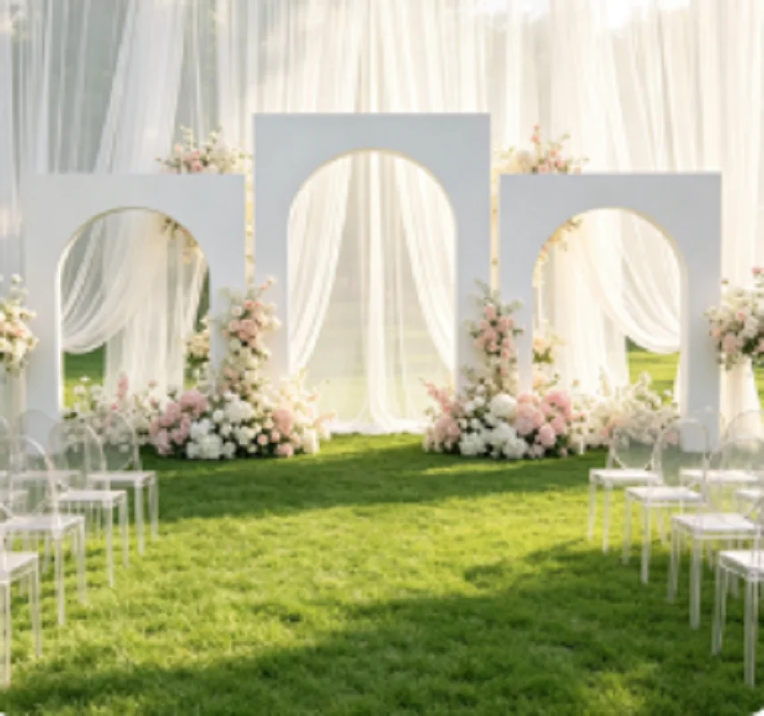 Support à gâteau élégant en PV - Wedding/Event Supply Store avis et prix