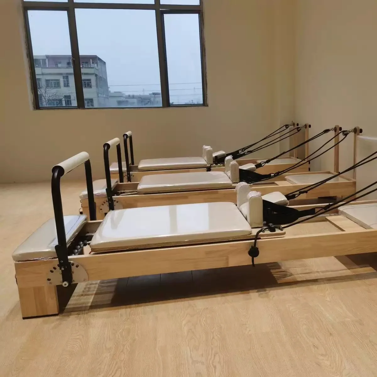 Customized Pilates Reformer Core Machine Five-Piece Set Sliding Bed Yoga Studio Maple Oak Pilates Yoga Bed view 2