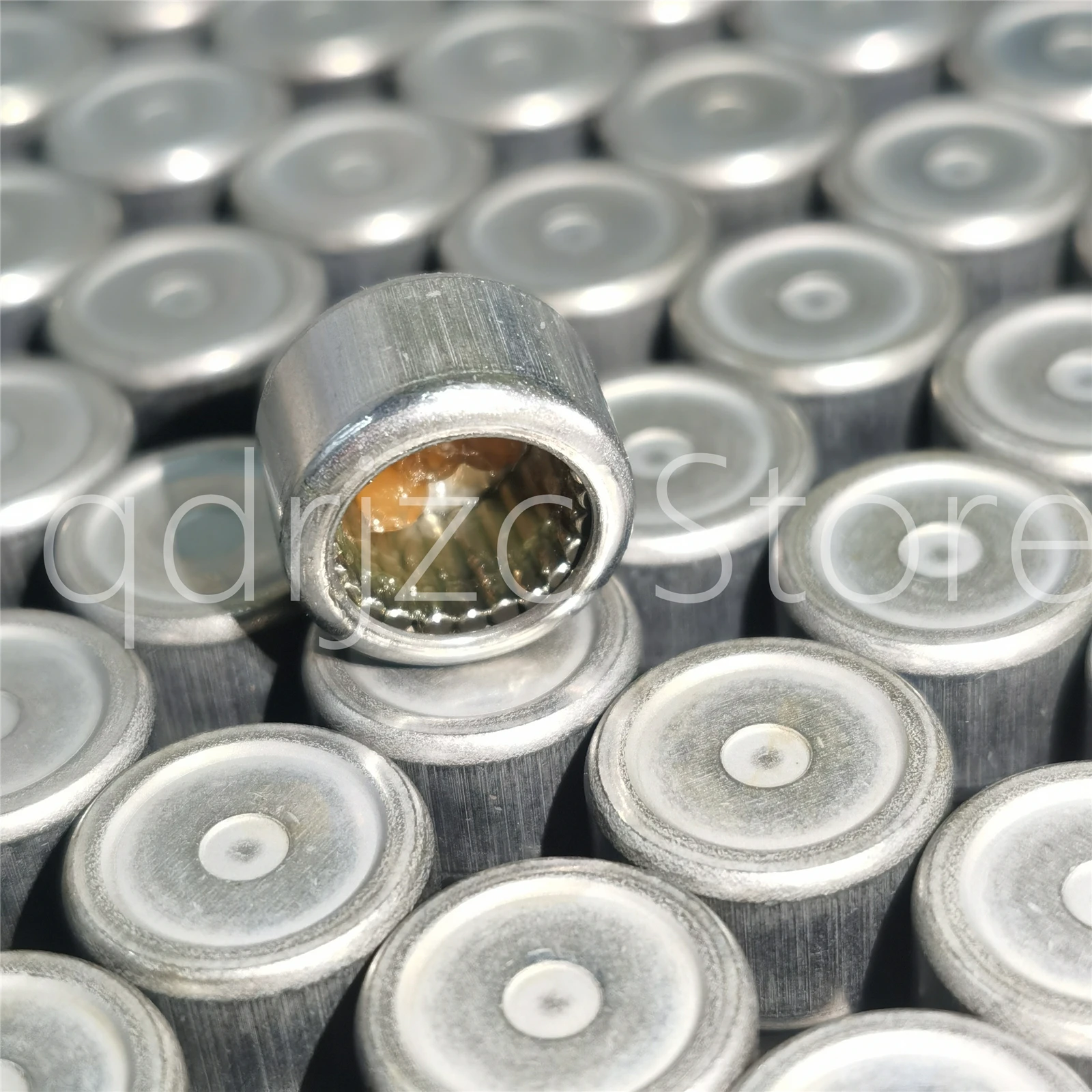 Closed Needle Rolle…