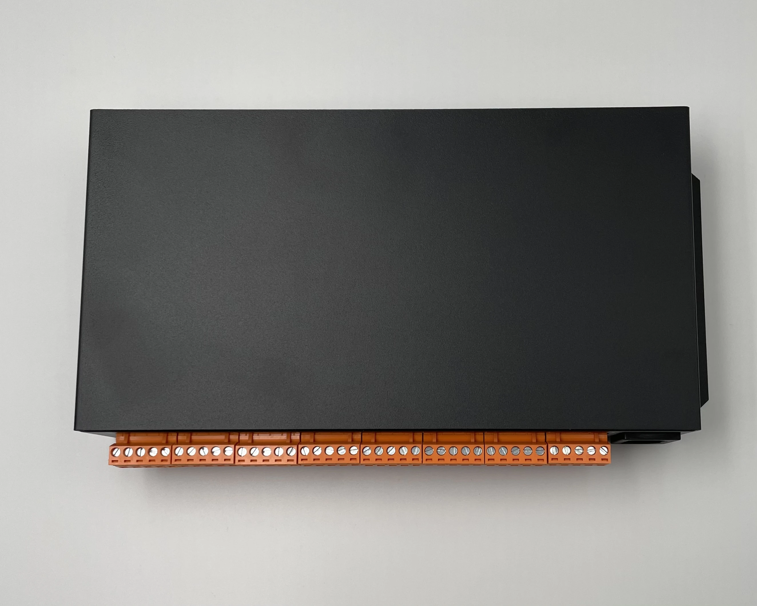 

8 Ports DMX 512 Artnet Controller Online Control for Addressable Full Color LED Strip