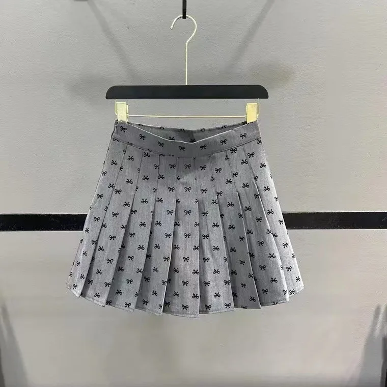 

Girls Dress Fall New Bow Print Pleated Skirt 2024 Korean Version Elastic Pleated Skirt Korean Simple Style Fashion Dress