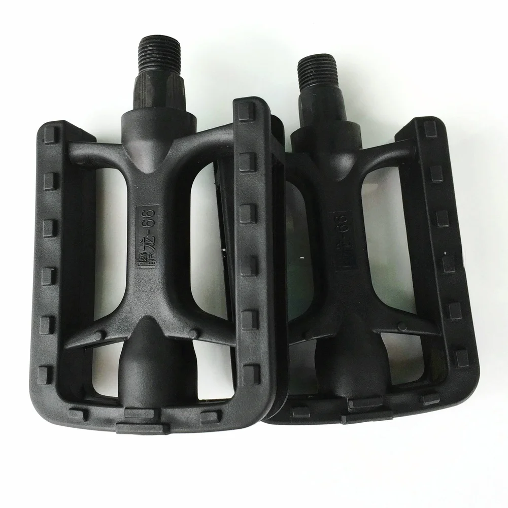 Plastic Bicycle Pedals Wide Cycling Pedals Anti Slip Bicycle Pedals Secure Footing Design Quick Installation Process