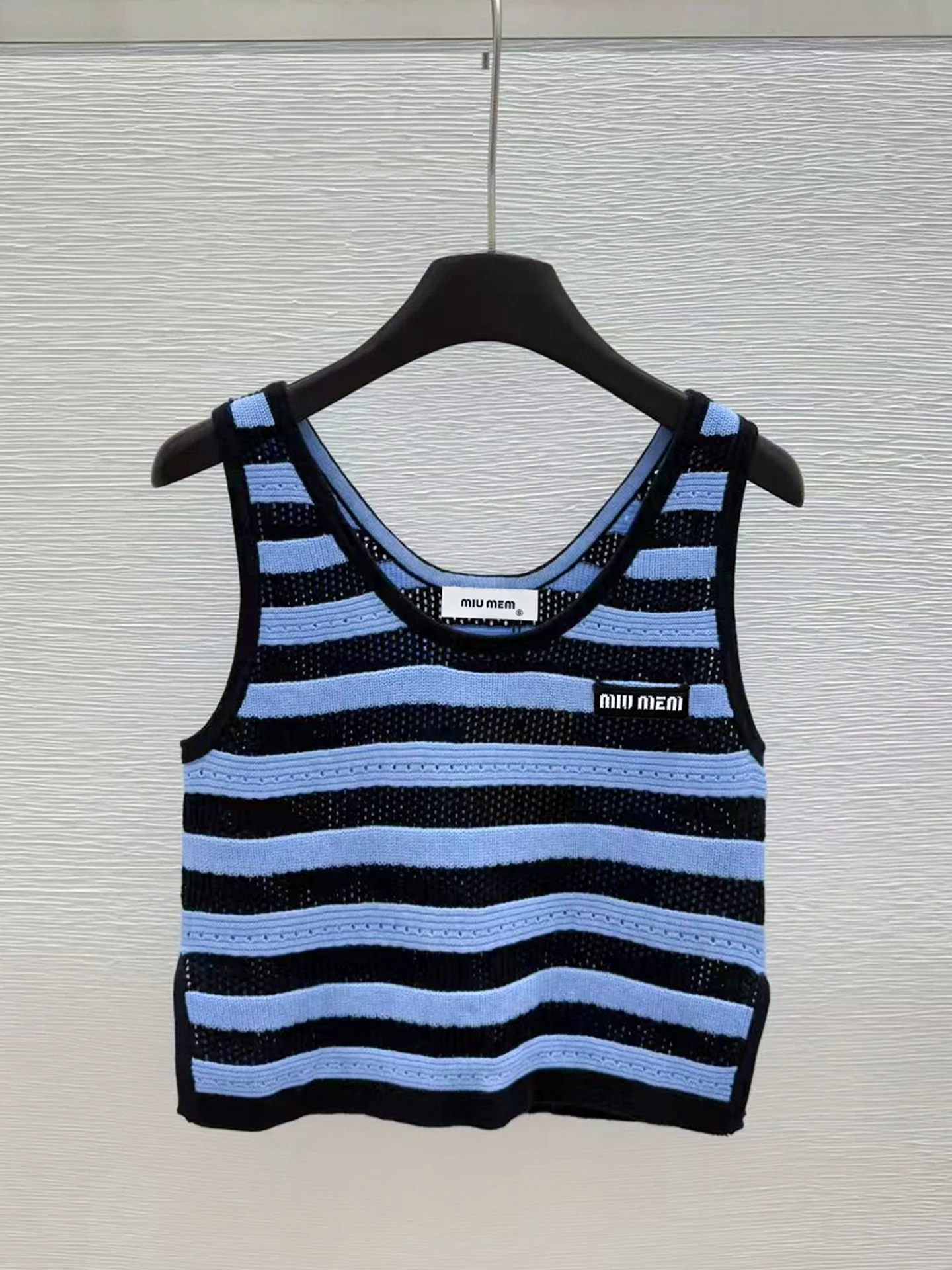 

Anti-Aging Knitted Stripe Tube Top Trendy Summer Casual Wear Comfortable Fit ort Sve Women's Vest Faionable Commute Sle