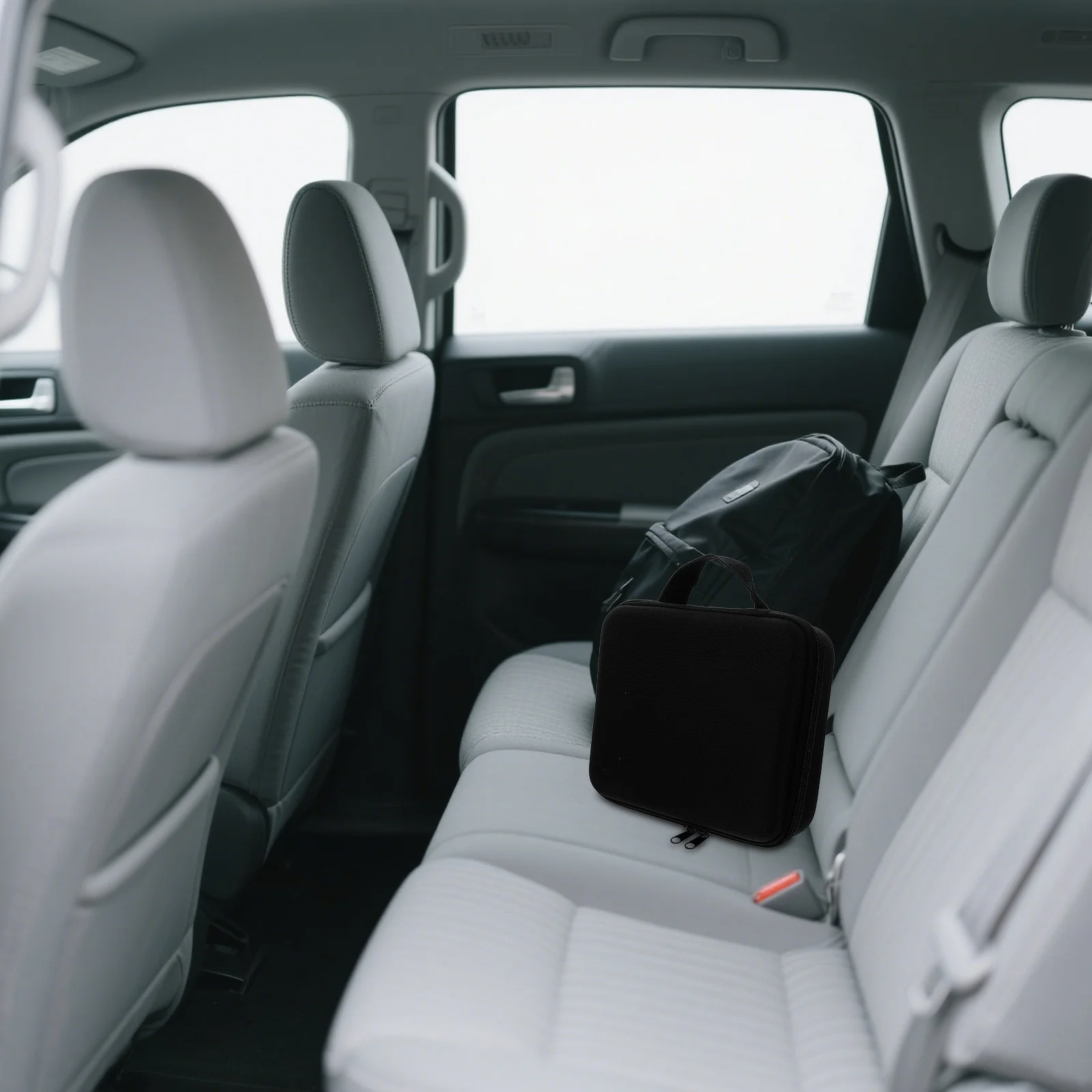 

Hard Shell Car Vacuum Cleaner Case with Extra Pocket Portable Storage Organizer for Travel and Daily Use Nozzles Cleaning Brush