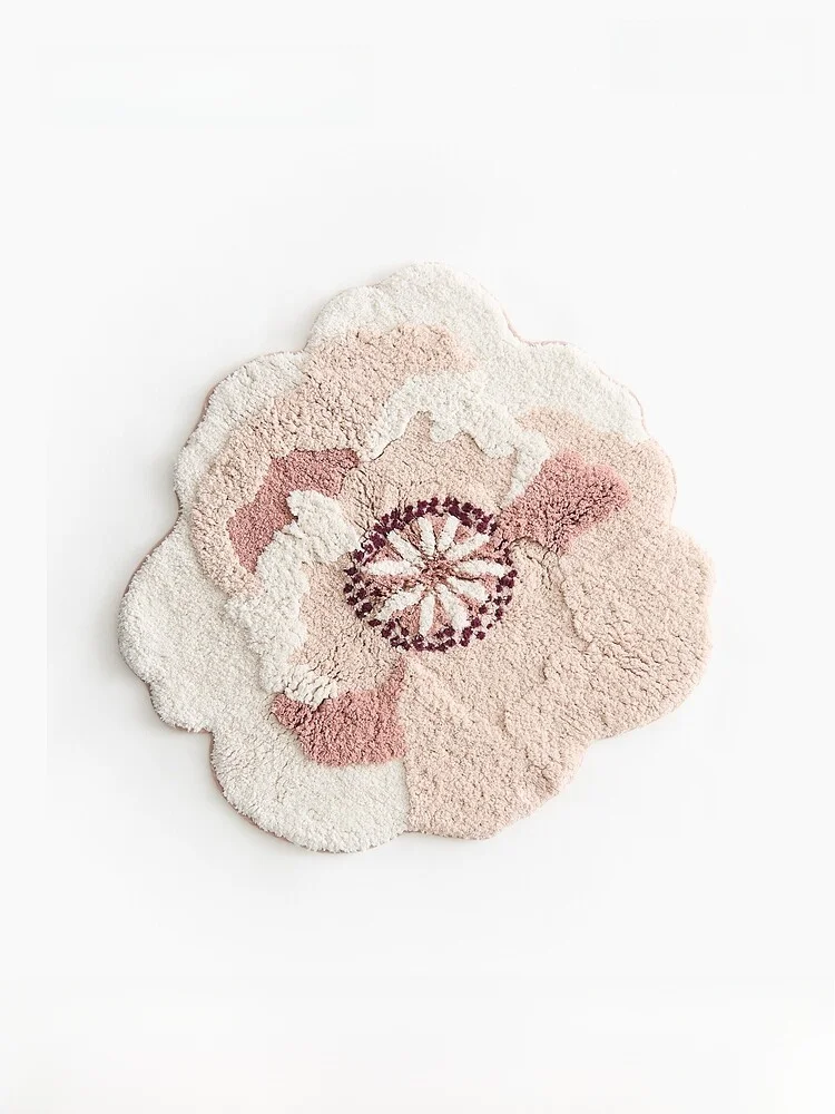 

Non-Slip Bath Mat Modern Style Flower Shaped Clustered Flocking Bathroom Rug Cotton Material for Bathroom And Entrance