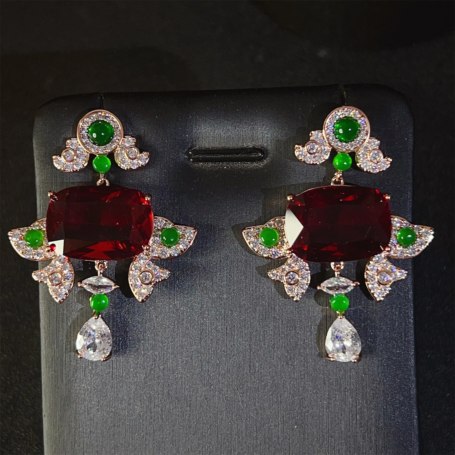 

Luxury Vintage Women Multicolor Red Zircon Earrings Jewelry Set Clothing Accessories Banquet Party Bridal Holiday Travel E303