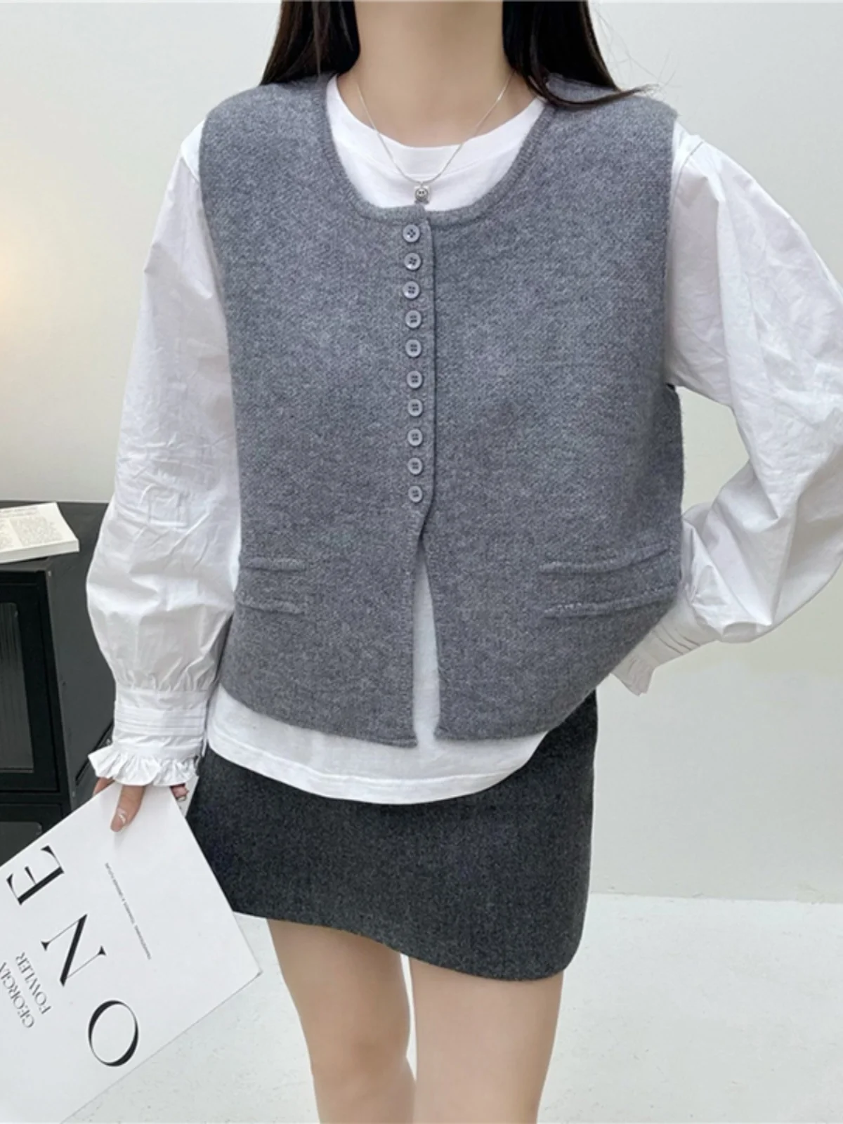 Dzianinowa kamizelka swetrowa damska do noszenia warstwowo, na wiosnę i jesień, modna, mały rozmiar, odzież wierzchnia, oddychająca, z włókna poliestrowego.
