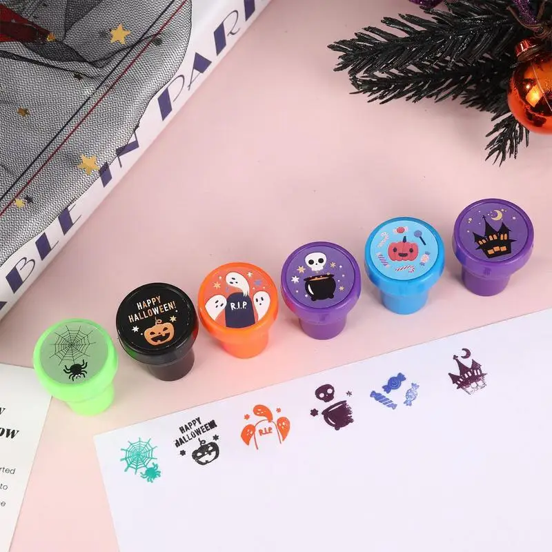 Halloween Stamp Set 24Pieces Assorted Stamp Set Self-Ink Stamp Spooky Trick Or Treat Party Favors Cartoon Cute Game Prizes For