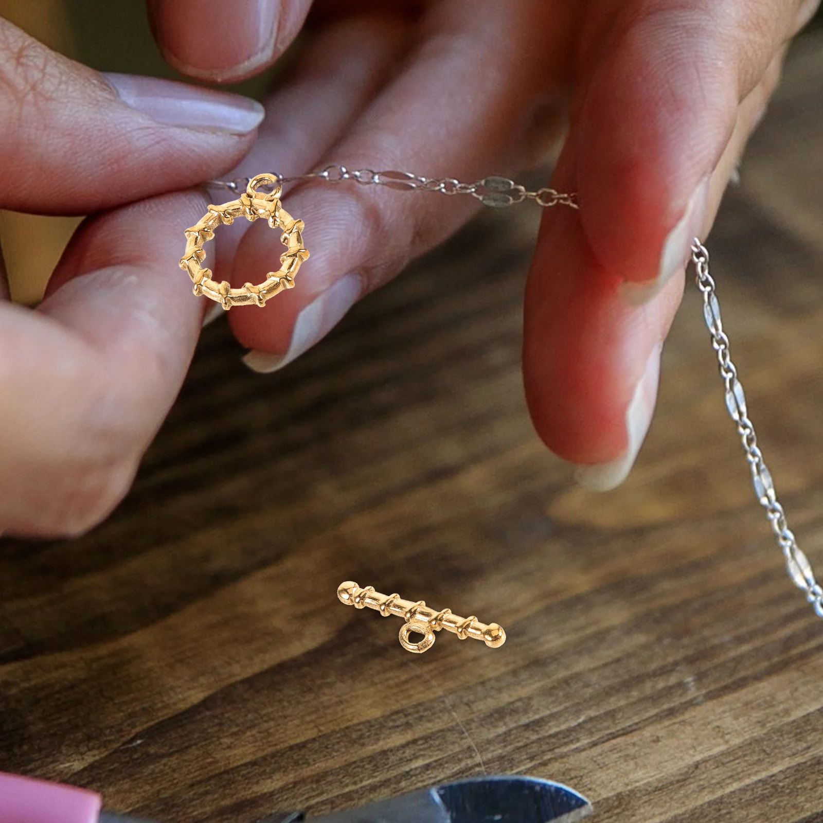 

4Sets Jewelry Clasps Stainless Steel Clasp for Necklace and Bracelet DIY Jewelry Making Material Sturdy Scratch Resistant