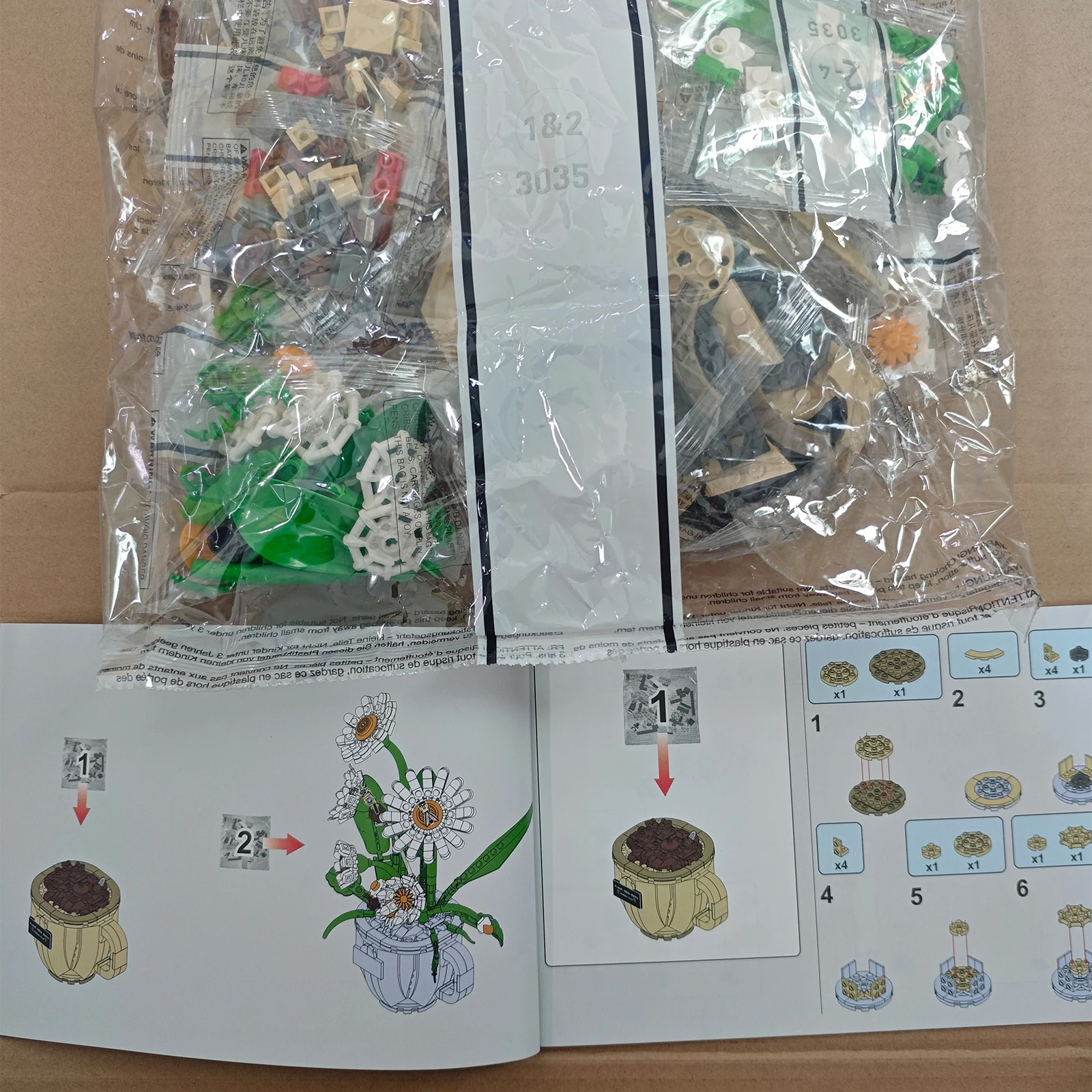 

Конструктор DK3035 «Кофейная чашка с ромашками», 496 деталей, имитация цветов в горшках, модель для романтического декора комнаты/офиса, подарок для девочек